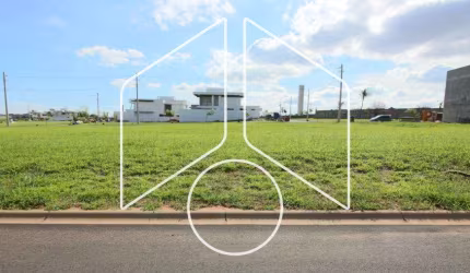 Terreno Dentro de Condomínio em Marília