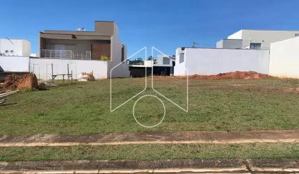 Terreno Dentro de Condomínio em Marília
