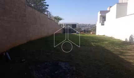 Terreno Dentro de Condomínio em Marília