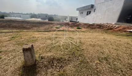Terreno Dentro de Condomínio em Marília