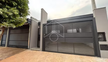 Casa com 3 quartos à venda no Jardim Universitário, Marília , 130 m2 por R$ 450.000