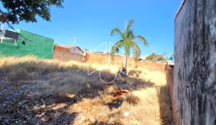 Terreno à venda na Vila Coimbra, Marília  por R$ 180.000