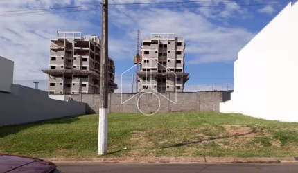 Terreno Dentro de Condomínio em Marília
