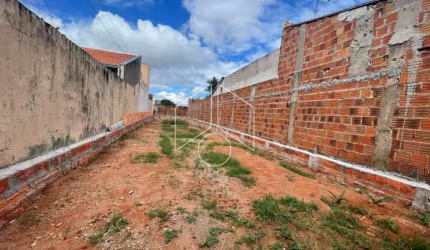 Terreno Fora de Condomínio em Marília