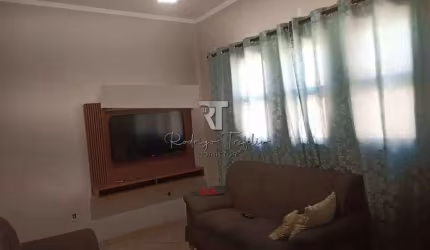 Casa à venda em Jardim Planalto III - Pederneiras/SP
