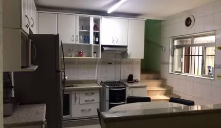 Sobrado à venda, 218 m² por R$ 680.000,00 - Vila Palmares - Santo André/SP