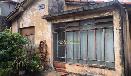 Casa com 3 dormitórios à venda, 350 m² por R$ 720.800 - Vila Assis Brasil - Mauá/SP