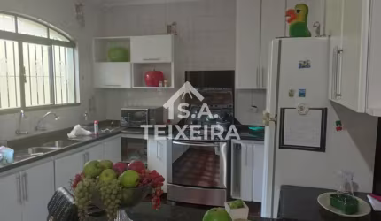 Casa à venda no bairro Vila Camilópolis em Santo André/SP
