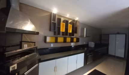 LINDO SOBRADO A VENDA  CONDOMINIO MONTSERRAT