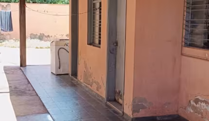 casa a venda jardi cuiabá com 30 metro  de avenida