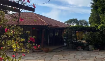 FAZENDA IMPERDÍVEL EM CORUMBÁ DE GOIÁS