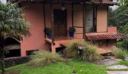 SÍTIO COM CASA NOVA IMPECÁVEL