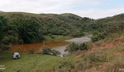 FAZENDA  COM LAGOS E NASCENTES EM IGARATÁ/SP