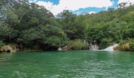 FAZENDA COM CACHOEIRAS LINDÍSSIMAS EM BONITO/MS
