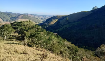 TERRENO COM LINDA VISTA EM SÃO FRANCISCO XAVIER/SJC/SP