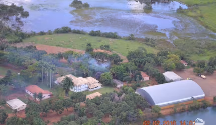 FAZENDA LINDÍSSIMA EM IPAMERI/GO