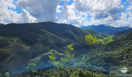 BELO TERRENO COM VISTA DESLUMBRANTE EM SÃO FRANCISCO XAVIER/SJC/SP