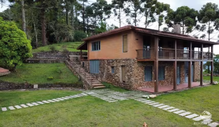 SÍTIO ESPETACULAR EM SÃO FRANCISCO XAVIER/SJC/SP