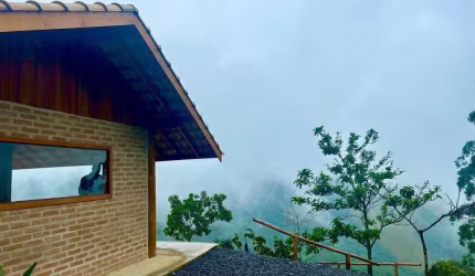 CHÁCARA COM CHALÉ E VISTA ESPETACULAR EM SÃO FRANCISCO XAVIER