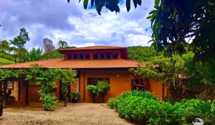 SÍTIO IMPERDÍVEL COM CASA MARAVILHOSA EM SÃO FRANCISCO XAVIER/SJC/SP