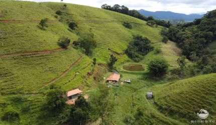 SÍTIO INCRÍVEL COM CASA E CHALÉ EM SÃO JOSÉ DOS CAMPOS/SP