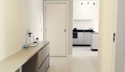 Lindo apartamento semi mobiliado com 02 dormitórios no melhor do bairro Bom Retiro!