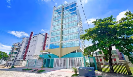 Apartamento com Piscina Privativa, Mobiliado, 3 Suítes, à venda por R$ 1.920.000 - Centro - Guaratuba/PR