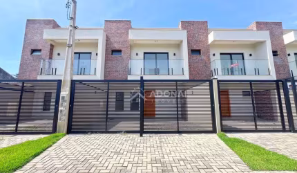 Sobrado com 3 dormitórios à venda, 96 m² por R$ 695.000,00 - Brejatuba - Guaratuba/PR