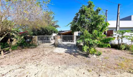 Casa com 6 dormitórios à venda, 220 m² por R$ 350.000,00 - Nereidas - Guaratuba/PR
