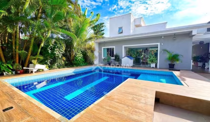 Maravilhosa Residência de Alto Padrão de Acabamento, com 3 dormitórios à venda, 225 m² por R$ 1.699.000 - Nereidas - Guaratuba/PR