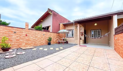 Casa TOTALMENTE MOBILIADA, APENAS 1 QUADRA DO MAR!! com 3 dormitórios à venda, 100 m² por R$ 490.000 - Nereidas - Guaratuba/PR