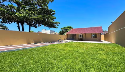 Promoção por Tempo Limitado: Casa com 528m² em Guaratuba por R$650 Mil! (desconto + tamanho do terreno + chamada de ação) - Eliana - Guaratuba/PR