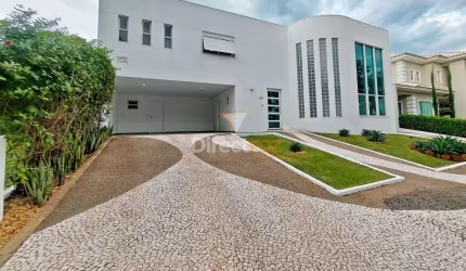 Casa em condomínio fechado com 4 quartos para alugar na Das Crisálidas, 419, Jardim Eliza I, Foz do Iguaçu por R$ 8.500
