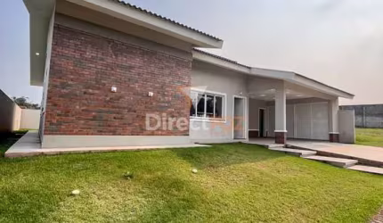 Casa em condomínio fechado com 4 quartos à venda na Mercês, 2214, Chácara Dom Emílio, Foz do Iguaçu por R$ 1.250.000