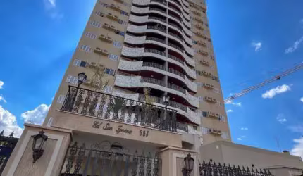 Apartamento com 3 quartos para alugar na Santos Dumont, 883, Centro, Foz do Iguaçu por R$ 4.300