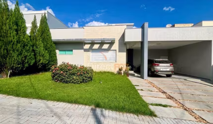 Casa em condomínio fechado com 3 quartos à venda na Natal Graciotin, 500, Vila Shalon, Foz do Iguaçu por R$ 1.450.000