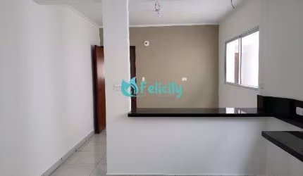 Sobrado 3 dors, 1 suíte, 2 vagas, 176m2 no Jardim Vivian