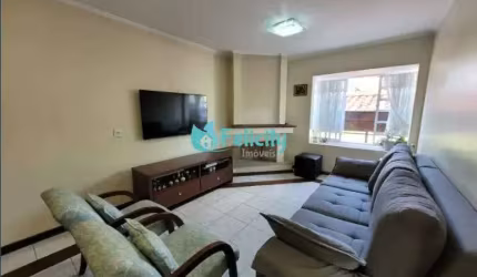 Sobrado com 3 dormitórios, 1 suíte, 2 vagas, 130m2 no Jardim Líbano