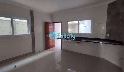Sobrado NOVO com 3 suítes, 3 vagas, 220m2 no Pq. São Domingos