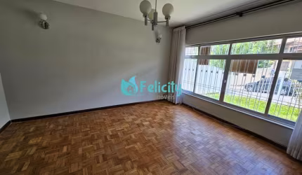 Casa térrea com 2 dormitórios,  1 vaga, 156m2 no Jardim Felicidade