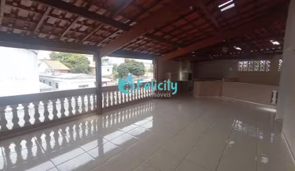 Sobrado com 3 dorms, 2 suítes, 2 vagas, 180m2 na Vila Boaçava