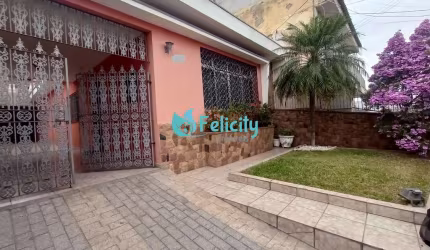 Casa com 3 dorms, 1 suíte, 5 vagas, 143m2 na Vila Pereira Cerca