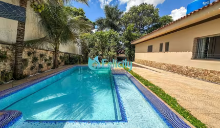 Casa Térrea com 4 suítes, 7 vagas, 410m2 no Parque São Domingos