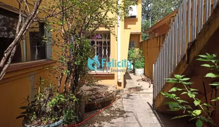 Sobrado com 4 dorms, 1 suíte, 3 vagas, 180m2 na Pompeia