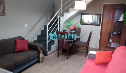 Casa de Condomínio com 2 dorms, 1 vaga, 78m2 no Jardim Jaraguá