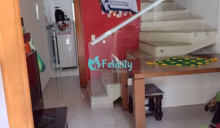 Casa de Condominio com 2 suítes, 2 vagas, 70m2 na Vila Boaçava