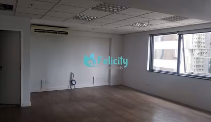 Sala comercial com 60m2 em Alphaville