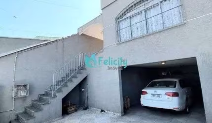 Sobrado com 3 dorms, 1 suíte, 3 vagas, 156m2 no Jardim Mangalot