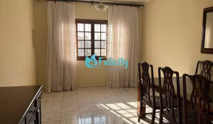 Sobrado com 3 dorms, 1 suíte, 3 vagas, 166m2 no Pq. Maria Domitila