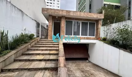 Casa térrea com 3 dorms, 1 suíte, 8 vagas, 223m2 no Alto da Lapa